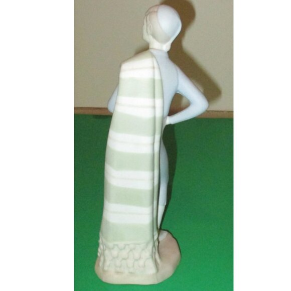 Porceval Spain Unglazed Figurine Porcelain Statue of Man with Blanket Matador? - Picture 4 of 13